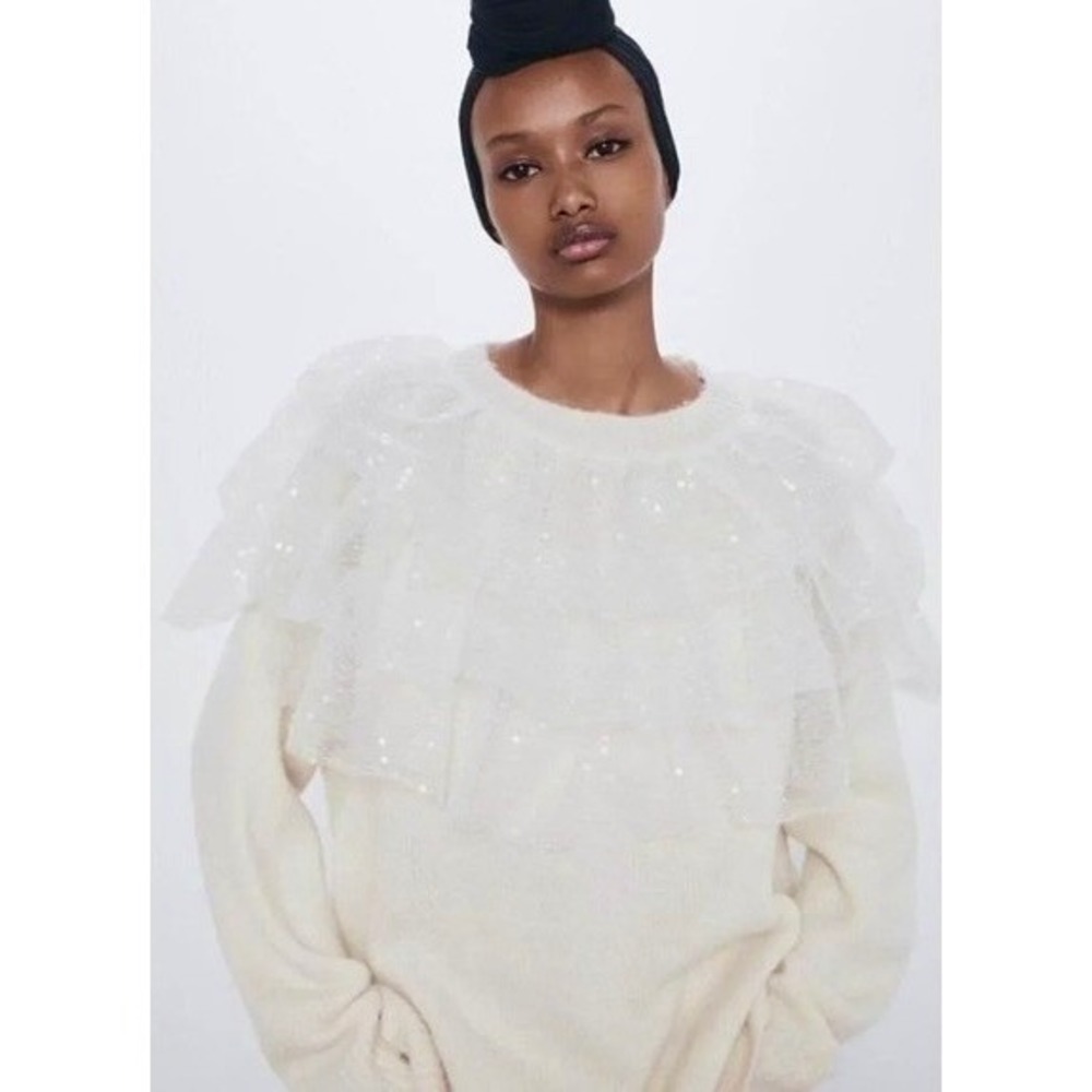 NWT!! ZARA Chic Tulle Ruffled Sequins Knit Sweater Off White Pullover Medium